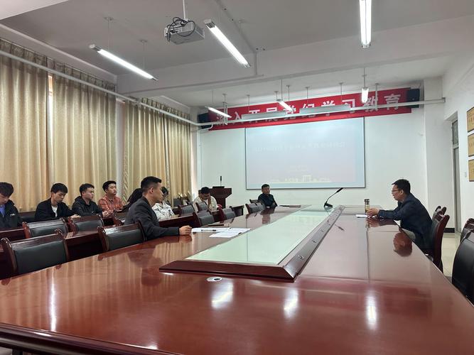 青海尖扎:精准施策 助力高校毕业生高质量就业