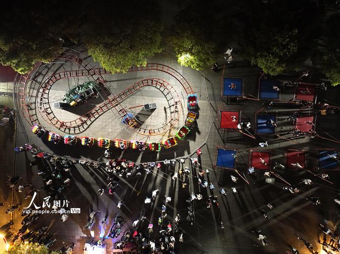 重庆市南岸区持续丰富消费业态和场景——发展夜经济 消费添活力