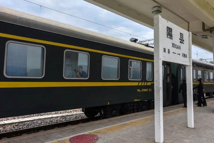 (身边的变化)拉日铁路通车十周年 累计发送旅客1300余万人次