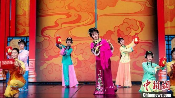 福建戏曲迎新春走基层系列演出正式启动 为期56天