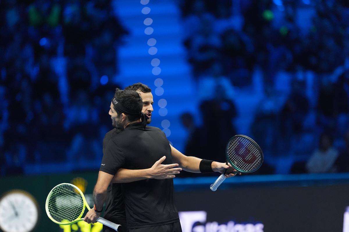 网球——ATP年终总决赛:阿雷瓦洛 帕维奇晋级决赛