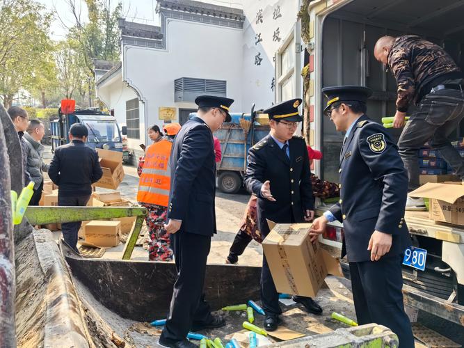 香格里拉市森警大队联合多部门开展“3•15”集中销毁假冒伪劣产品专项行动