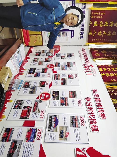 拾金不昧 捐款捐物 免费接送 无偿献血……兰州的哥用爱与责任 温暖城市每一个角落