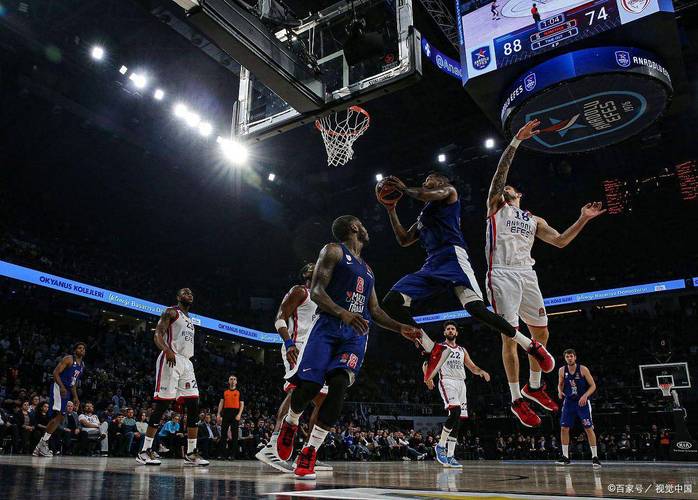 篮球——NBA常规赛：独行侠胜国王